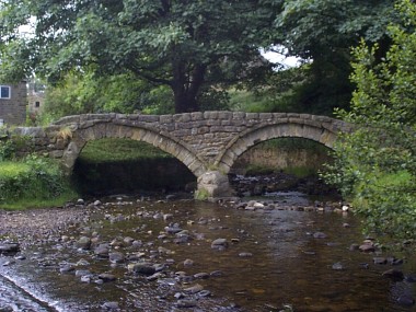 Picture of the famous bridge at Wycoller.